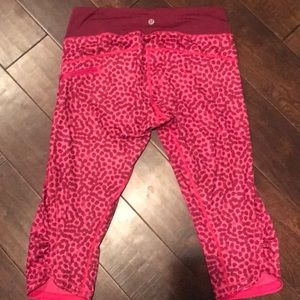 Lululemon pink leopard print crop pants